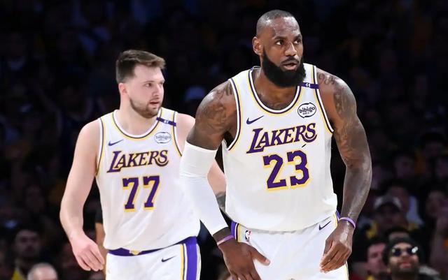 这是个谁也 这是个谁也