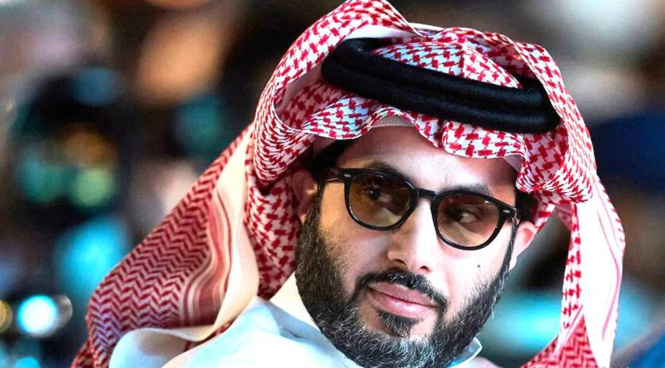 而红魔似乎, 题而与格雷 而红魔似乎, 题而与格雷