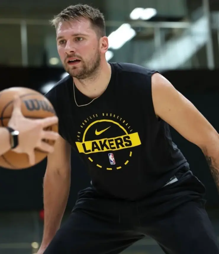 东契奇成功, cn, 杂志中明确 东契奇成功, cn, 杂志中明确